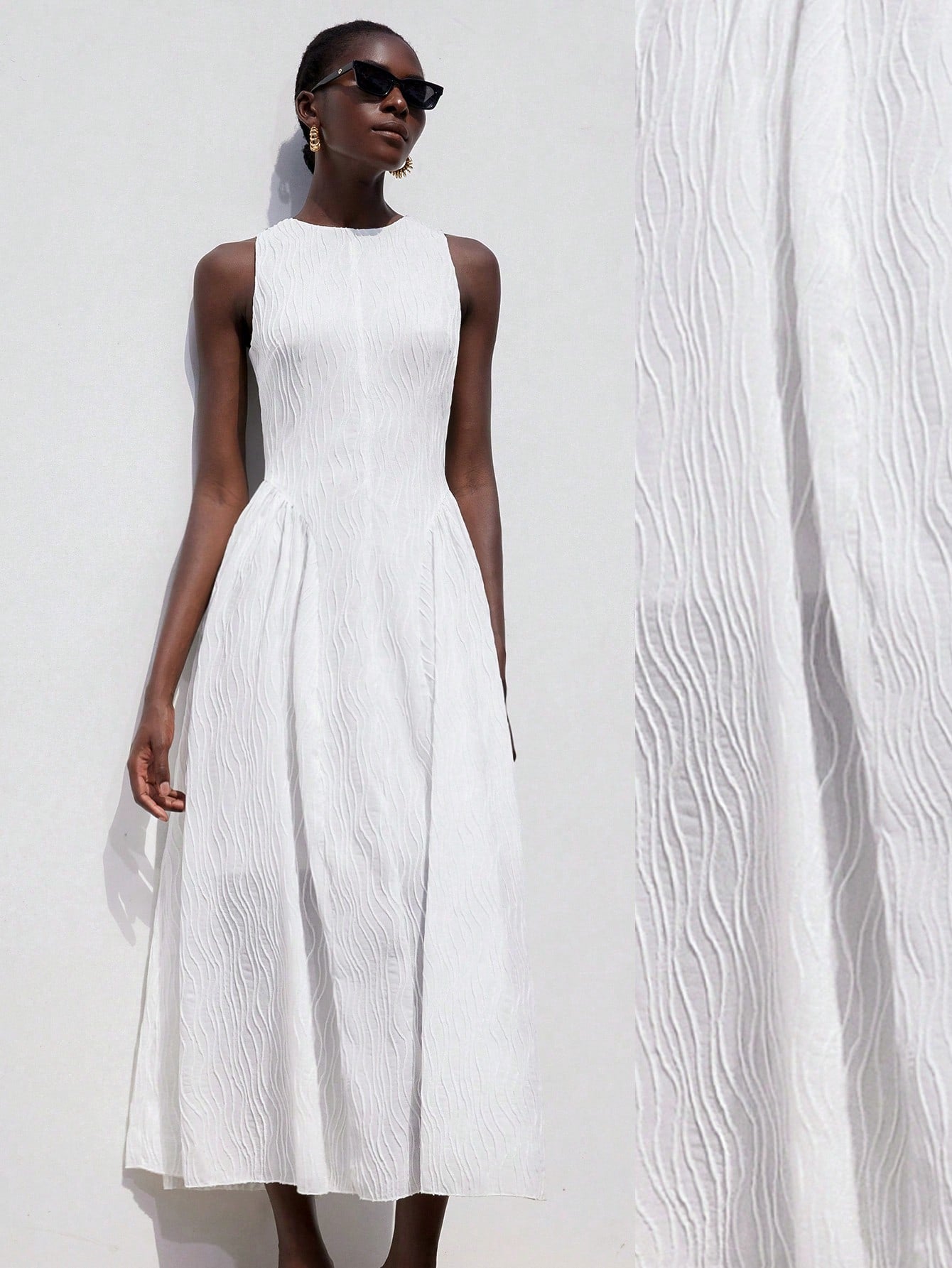 Step into wedding elegance with this playful yet minimalist sleeveless dress. Featuring a chic split crotch design and a delicate white wave pattern, it blends comfort with a touch of luxury. Perfect for making a stylish statement while dancing the night away!