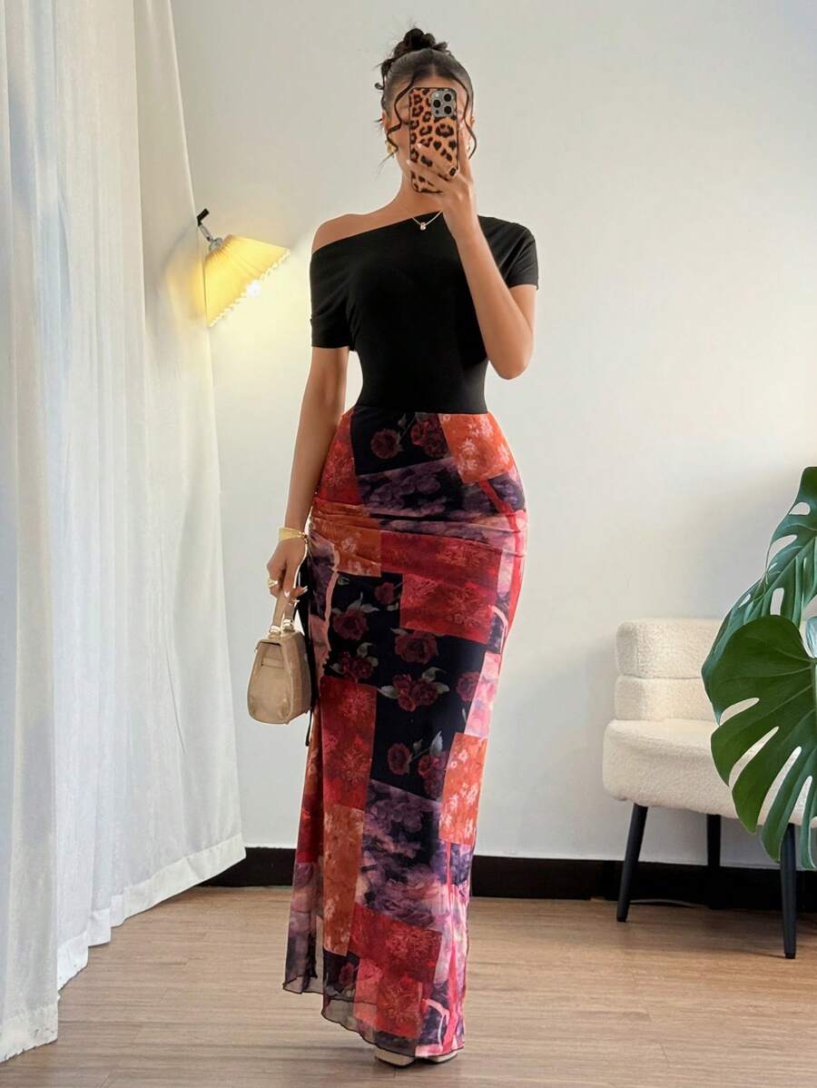 Unleash your summer style with this chic and fun Elegant One-Shoulder Floral Print Dress for Women. The knitted design and one-shoulder fit add a touch of elegance, while the floral print brings a pop of color to your wardrobe. Perfect for any summer occasion!