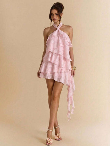 This Elegant Pink Floral Jacquard Halter Dress features a textured botanical weave and a cascading asymmetrical skirt to ensure you look breathtaking at any event. The sophisticated halter neckline and vibrant rosy tones offer a romantic look that is perfect for candlelit dinners, spring weddings, or upscale garden parties.