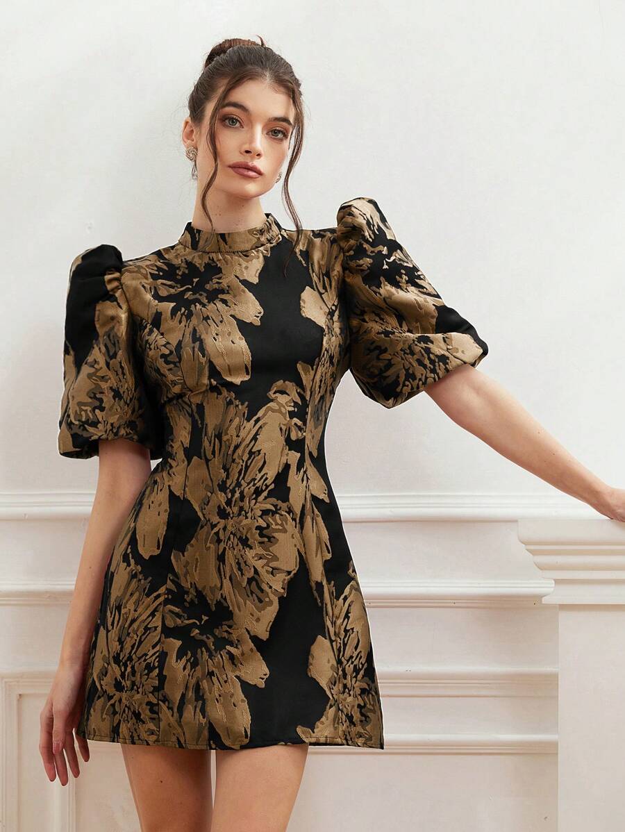 Shop an elegant pink floral jacquard tea party dress with puff sleeves. Perfect for weddings, garden parties, brunches, and summer celebrations.