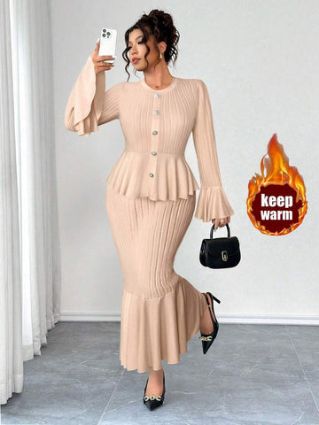 Elevate your winter wardrobe with this fabulous 2-piece knit set that's all about making a statement! The flared sleeves add a touch of drama and movement, while the mermaid hem creates a gorgeous silhouette that flatters every curve. Crafted from cozy knit fabric, this set keeps you warm without sacrificing style. Perfect for holiday gatherings, date nights, or whenever you want to feel absolutely stunning. Embrace your elegance and own the room in this show-stopping ensemble!