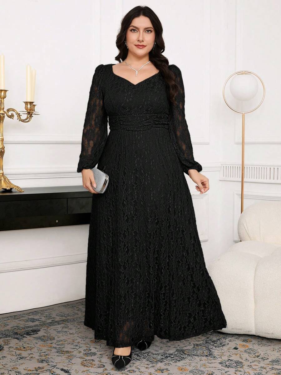 Step into charm with this Elegant Plus Size Lantern Sleeve Dress, featuring whimsical lantern sleeves and a flirty heart-shaped collar. The contrast lace adds a sweet touch of sophistication, perfect for sunny brunches or evening strolls. Its playful design embraces curves while keeping you comfortable and confident wherever you go.
