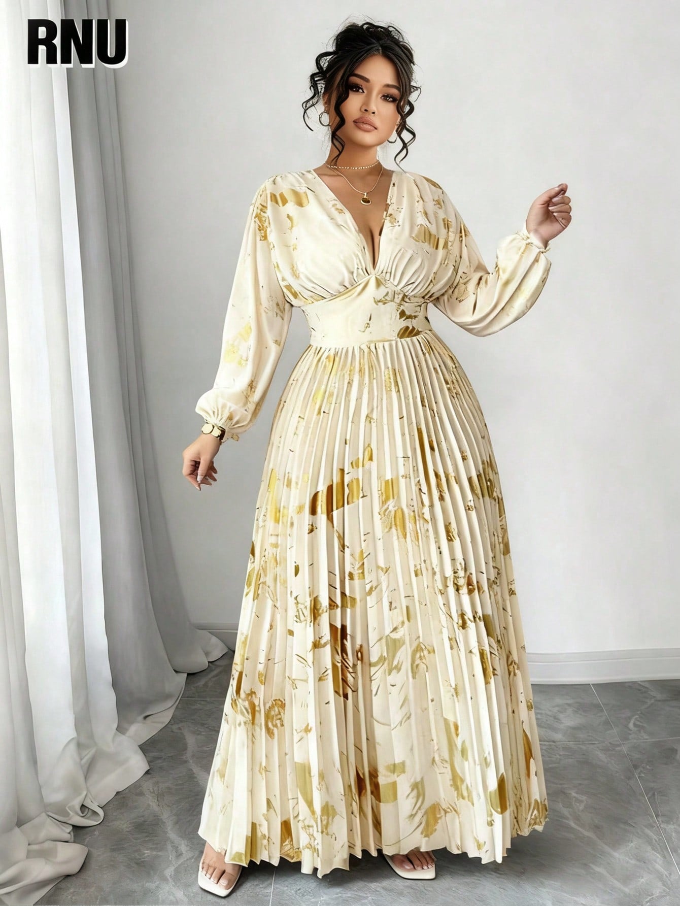 Shine bright like a diamond at your next celebration in this stunning plus-size maxi dress! Crafted from luxurious shiny foil fabric that catches the light with every move, this showstopper features romantic puff sleeves that add a touch of whimsy and elegance. The flowing maxi silhouette flatters your curves while the eye-catching shimmer ensures you'll be the star of any holiday gathering. Perfect for parties, galas, or any occasion where you want to feel absolutely fabulous and unforgettable. Dress up, s