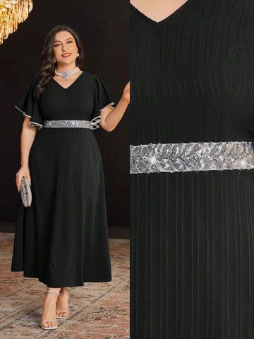 Turn heads with this playful yet elegant plus-size dress, featuring dazzling sequin patchwork that catches every light. The flounce trim adds a flirty touch, while short sleeves keep it breezy and comfortable. Perfect for dancing the night away or making a sparkling entrance at any event. Celebrate your curves with style and a hint of shimmer!