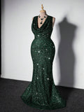 Exude Midnight Sophistication in Our Elegant Plus Size Draped Neck Sequin Maxi Dress!

Experience the breathtaking fusion of heritage glamour and sharp, modern architectural tailoring. This stunning blue-purple glitter ensemble is meticulously designed for the woman who values a high-fashion, 