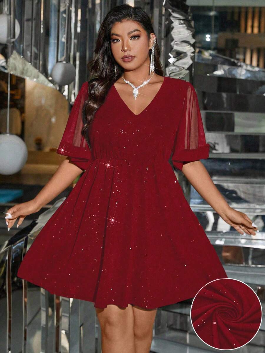 Exude Timeless Sophistication in Our Elegant Plus Size Summer V-Neck Mesh Contrast Dress!

Experience the breathtaking fusion of airy seasonal grace and sharp, modern tailoring. This stunning mesh contrast dress is meticulously designed for the woman who values a high-fashion, architectural silhouette—the ultimate centerpiece for prestigious summer weddings, upscale garden parties, and sun-drenched special gatherings.

Refined V-Neck &amp; Mesh Contrast Artistry: Featuring a sharp, plunging neckline complem