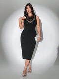 Turn heads with this Elegant Plus Size Waist-Cinched Dress, designed to celebrate your curves with a romantic and sexy flair. The cinched waist beautifully defines your silhouette, while the flowing fabric adds a touch of playful charm. Perfect for parties where you want to feel confident and captivating all night long. Embrace your style and let your personality shine!