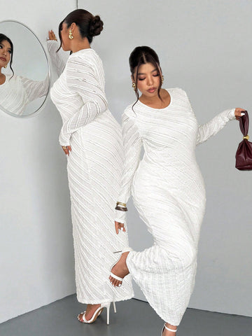 Turn heads effortlessly in this Elegant Plus Size White Lace Jacquard Long Sleeve Dress—where romance meets charm! Delicate lace and intricate jacquard patterns bring a dreamy texture, while the long sleeves add a touch of sophistication. Perfect for special events where you want to feel both confident and graceful, this dress embraces your curves with flattering elegance. Get ready to captivate with every step in this flirty, feminine must-have!