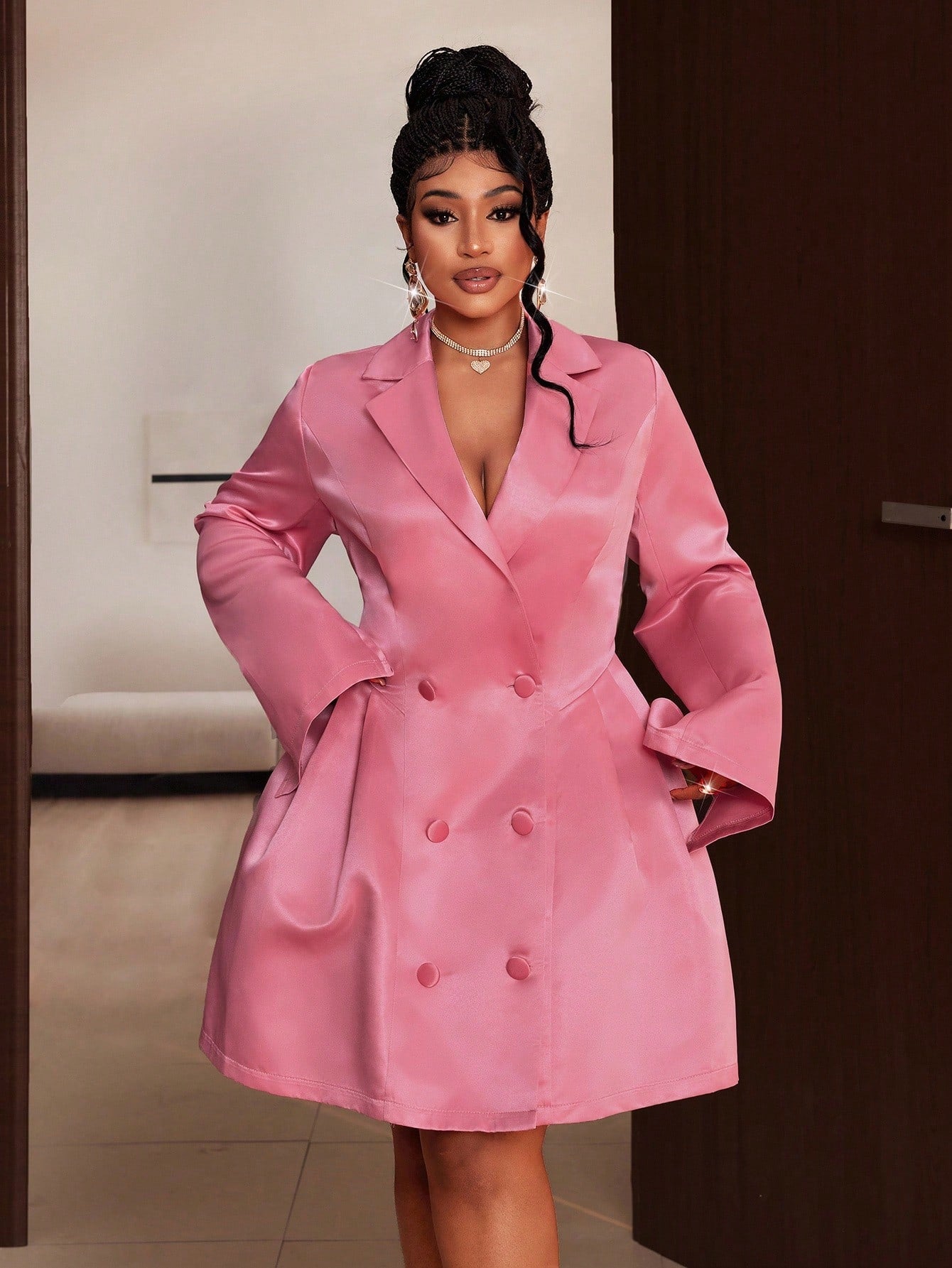 Turn heads with this Elegant Plus Size Women's Double-Breasted Dress featuring a chic lapel neck and sleek long sleeves. The solid color enhances its classy vibe, while the flattering double-breasted design adds a touch of sophistication and fun flair. Perfect for those days when you want to feel confident, stylish, and effortlessly fabulous!