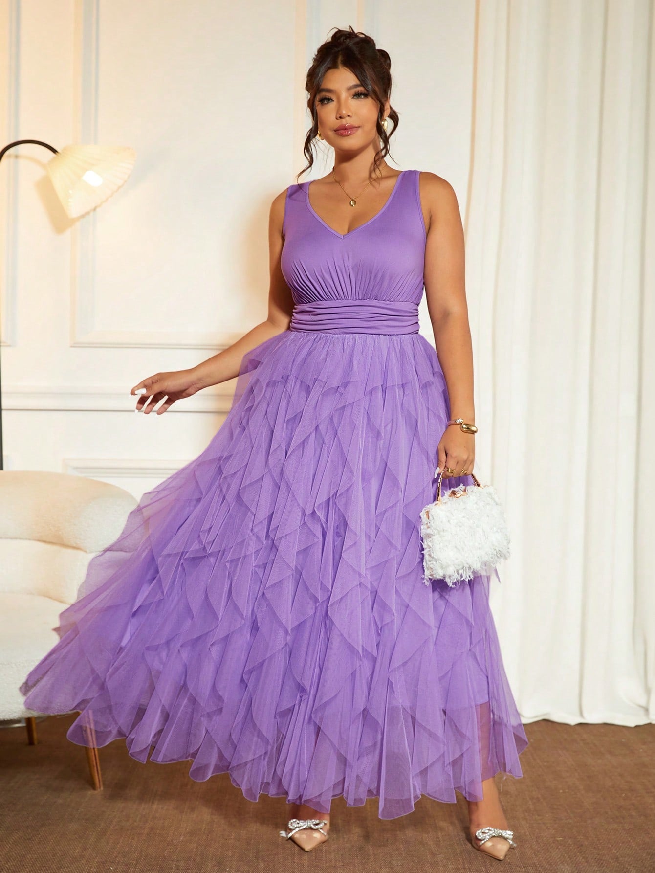 Turn heads at any celebration with this Elegant Plus Size Women’s V-Neck Sleeveless Party Dress. The playful mesh hem adds a flirty touch, while the V-neck design gracefully flatters your shape. Comfortable and stylish, it’s perfect for dancing the night away or sipping cocktails in chic confidence. Embrace your curves and make every party unforgettable!