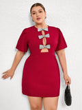 Get ready to turn heads in our Elegant Red Plus Size Bodycon Dress! Featuring a stunning Rhinestone Bow, Hollow Detail, Puff Sleeves, and a Cinched Waist, this dress effortlessly combines elegance with a touch of playfulness. Perfect for any occasion, this dress will have you feeling confident and stylish.