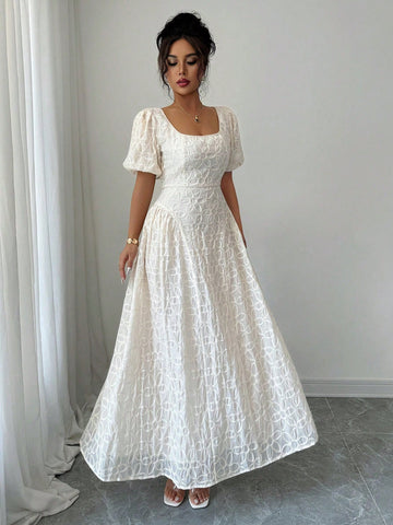 Twirl into timeless charm with our Retro A-Line Dress! The square collar adds a dash of vintage flair, while those adorable lantern sleeves bring the fun. Perfect for coffee dates, office meetings, or spontaneous adventures – this dress is your new BFF for looking put-together without even trying. Effortless elegance? Check!