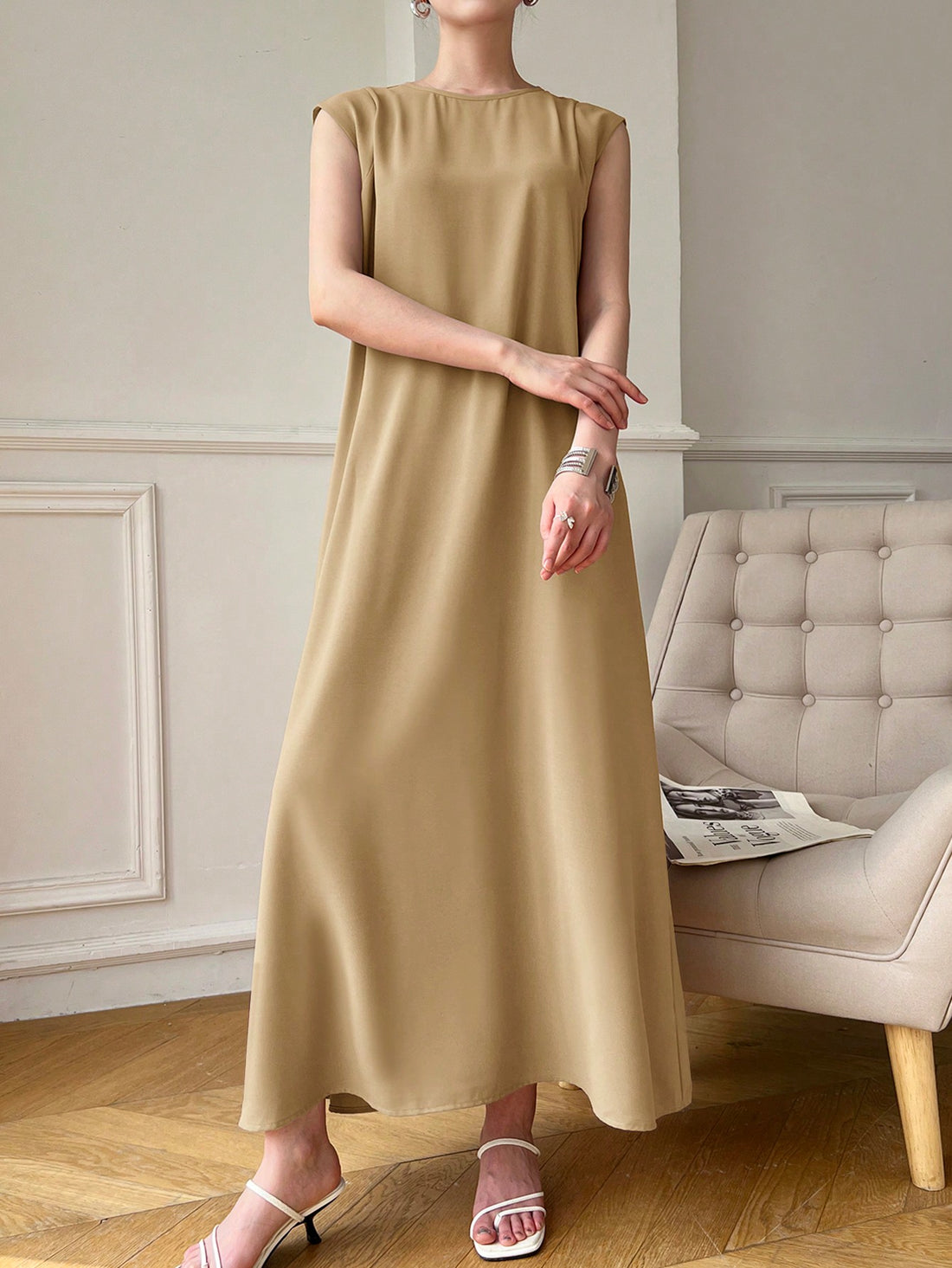 Make a statement without saying a word in our sleeveless maxi Arabian dress! This solid-color showstopper flows gracefully with every step, turning heads and collecting compliments. Perfect for those days when you want to feel fabulous without trying too hard. Slip it on, add your favorite accessories, and voilà – instant elegance with zero effort!