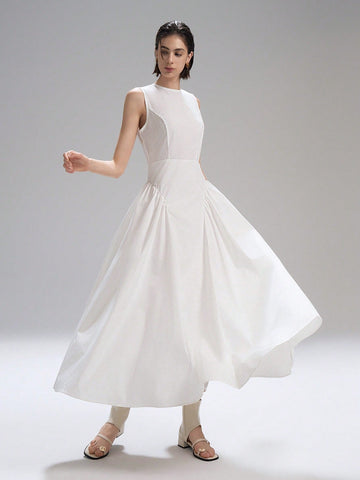 Step into effortless style with this Elegant Solid Color Sleeveless Long Dress. Its sleek, flowing design makes it perfect for everything from casual brunches to evening soirees. Lightweight and comfortable, this versatile dress lets you play with accessories to match your mood and occasion. Embrace a wardrobe staple that’s as fun as it is fabulous!