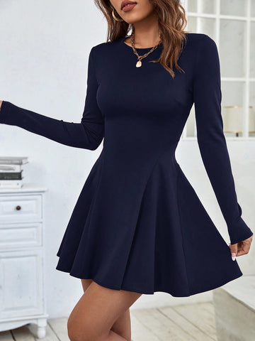 Get ready to turn heads this autumn with our Elegant Solid Color Waist Cinched Plus Size Dress! This dress features a flattering cinched waist that accentuates your curves, making it perfect for any body type. The solid color adds a touch of elegance, making it a versatile choice for any occasion. Stay stylish and comfortable this season with our must-have dress!