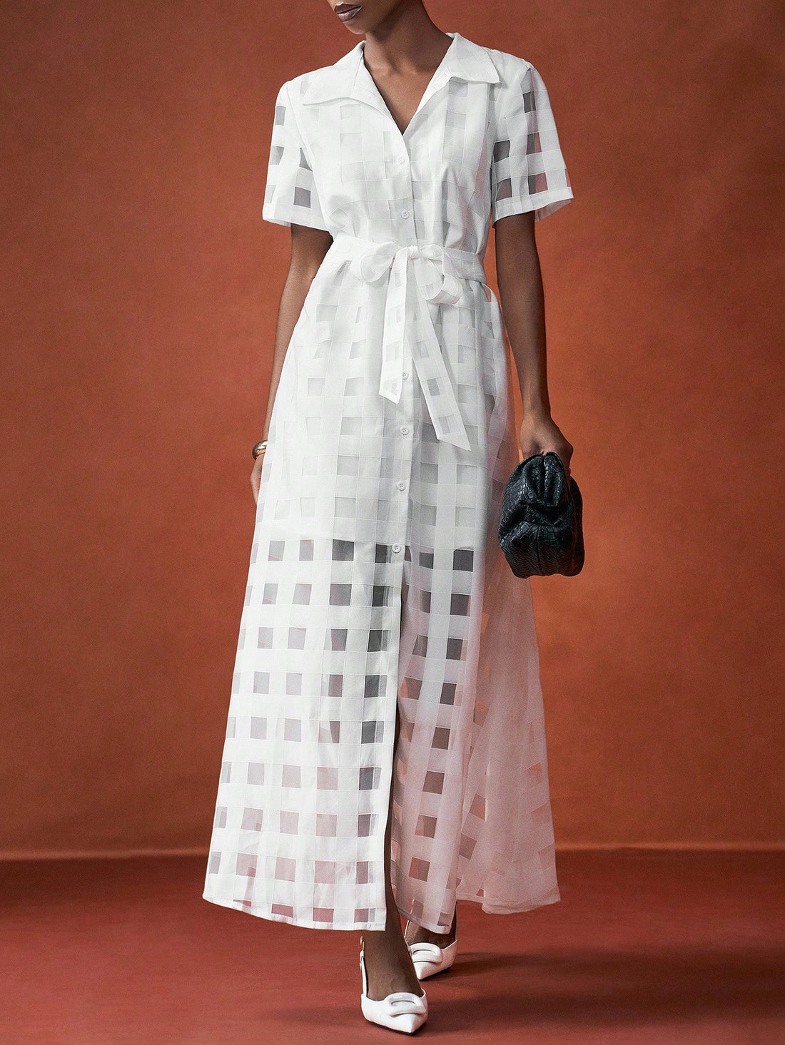 Step into sunshine with this Elegant Summer A-Line Dress, designed for effortless style and comfort. Its flattering silhouette flows gently, while handy pockets keep your essentials close—perfect for dancing at parties, strolling campus, or exploring new vacation spots. Light, breezy, and totally charming, this dress adds a playful twist to your warm-weather wardrobe.