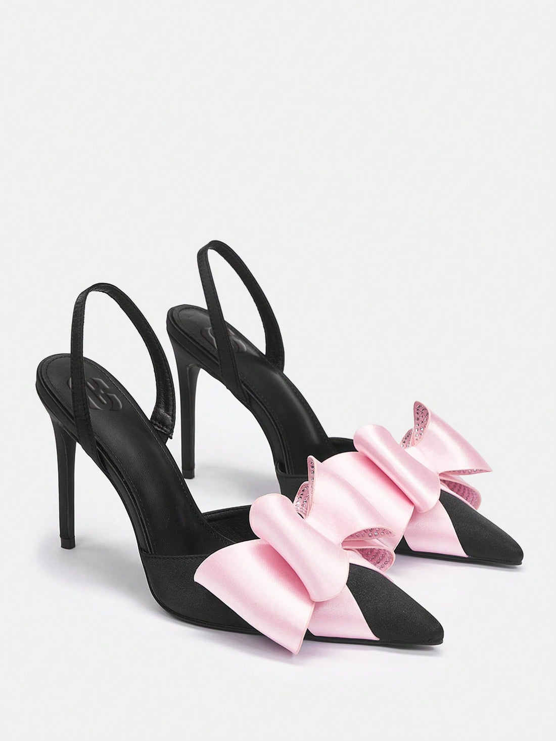 Introducing our elegant summer high heel pumps, perfect for graduation, prom, and vacation. With a sophisticated design and comfortable fit, these pumps will make any outfit stand out. Look and feel your best at any special occasion with our stylish and versatile pumps.