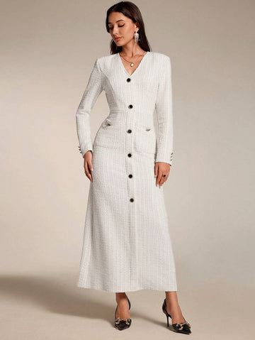 Experience the breathtaking fusion of minimalist heritage and sharp, modern architectural tailoring. This stunning solid-colored ensemble is meticulously designed for the woman who values a high-fashion, "quiet luxury" approach to evening dressing—the ultimate centerpiece for prestigious gala events, exclusive dinner dates, and high-authority social soirées.