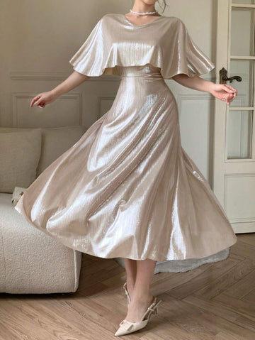 Step into summer soirées in style with this Elegant V-Neck Mid-Calf Dress, designed just for wedding guests who love a touch of charm. Its flattering v-neckline and breezy mid-calf length make it a go-to for warm-weather celebrations, blending comfort with a dash of elegance. Whether you're dancing under the stars or toasting the newlyweds, this dress makes sure you look effortlessly fabulous all night long.