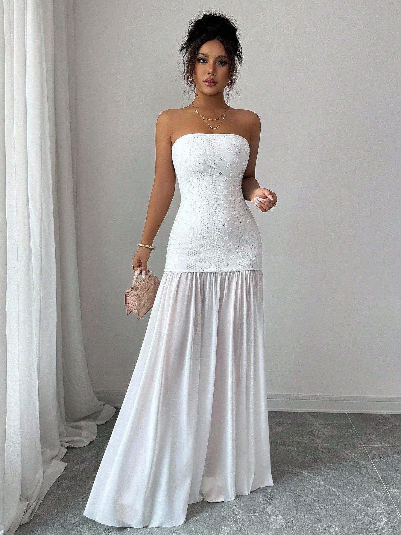 Twirl into elegance with this charming A-line dress that's equal parts romantic and effortlessly chic. The sleeveless silhouette keeps things breezy, while the thoughtful patchwork design adds visual interest and personality to your wardrobe. Perfect for date nights, garden parties, or whenever you want to feel like the best version of yourself. This timeless piece transitions beautifully from season to season, making it a smart addition to any closet. Slip it on and let the compliments flow!