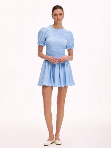 Step into effortless style with this elegant women's dress designed for comfort and practicality. Its simple yet chic design makes it perfect for any occasion, whether you're heading to brunch or a casual day out. Enjoy the freedom of movement and all-day comfort while looking fabulous. This dress is your go-to choice for a playful, polished look without any fuss.