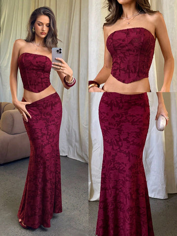 Dive into the season's most glamorous moment with this stunning two-piece set that's practically begging for a spotlight! The jacquard bandeau top hugs you in all the right ways with its intricate woven texture, while the mermaid skirt flows dramatically to create that show-stopping silhouette everyone will be talking about. Whether you're dancing through holiday parties or celebrating Christmas in style, this set transforms you into the belle of the ball. The sophisticated jacquard pattern adds just enough