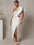 Step into sunshine and celebrate your dream day in this Elegant Women's Summer Wedding Dress. Lightweight and breezy, it keeps you cool while turning heads. Its graceful design dances with every step, making your special moment unforgettable. Feel radiant, comfortable, and effortlessly chic as you say “I do” in style!