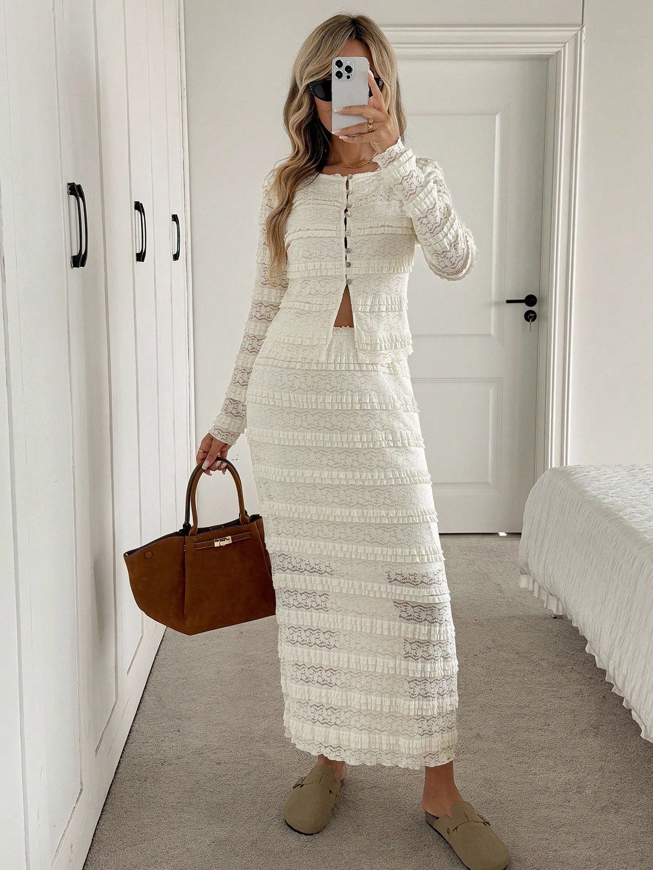 Elegant Women's Two-Piece Set: Long Sleeve Cropped T-Shirt and Bodycon – Canary Houze