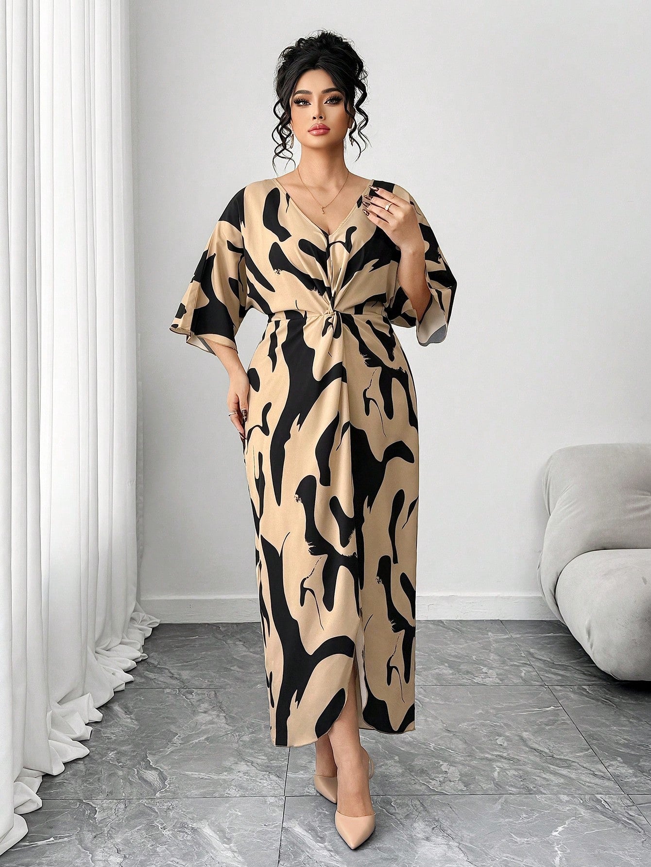 Make a statement in this fabulous Elenzga plus-size dress that's all about celebrating your unique style! The vibrant allover print catches every eye, while the V-neckline and flowing batwing sleeves create an effortlessly chic vibe. A playful twist at the waist adds dimension and keeps things interesting. Whether you're heading to brunch, a night out, or just want to feel amazing in your everyday, this elegant dress delivers comfort without compromising on pizzazz. Because looking good should always feel t