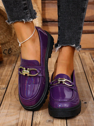 Elevate your style effortlessly with these chic women's slip-on heels! The metal chain and platform wedge add a touch of edginess to any outfit. Slip them on and elevate your fashion game! (Chains not included)