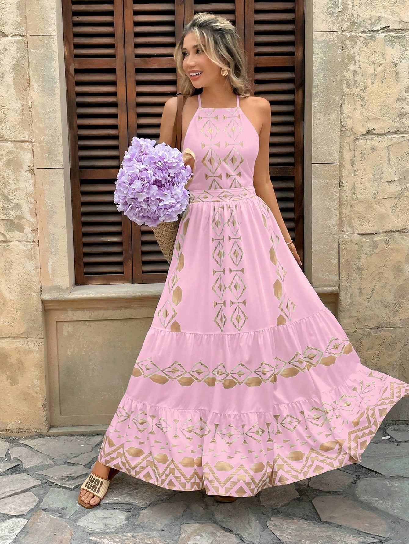 Get ready to shine this holiday season with our Exquisite Holiday Gold Print Hollow Back Dress! Featuring beautifully intricate gold print and a unique hollow back detail, this dress is perfect for standing out at any festive occasion. Embrace your glamorous style and turn heads wherever you go!