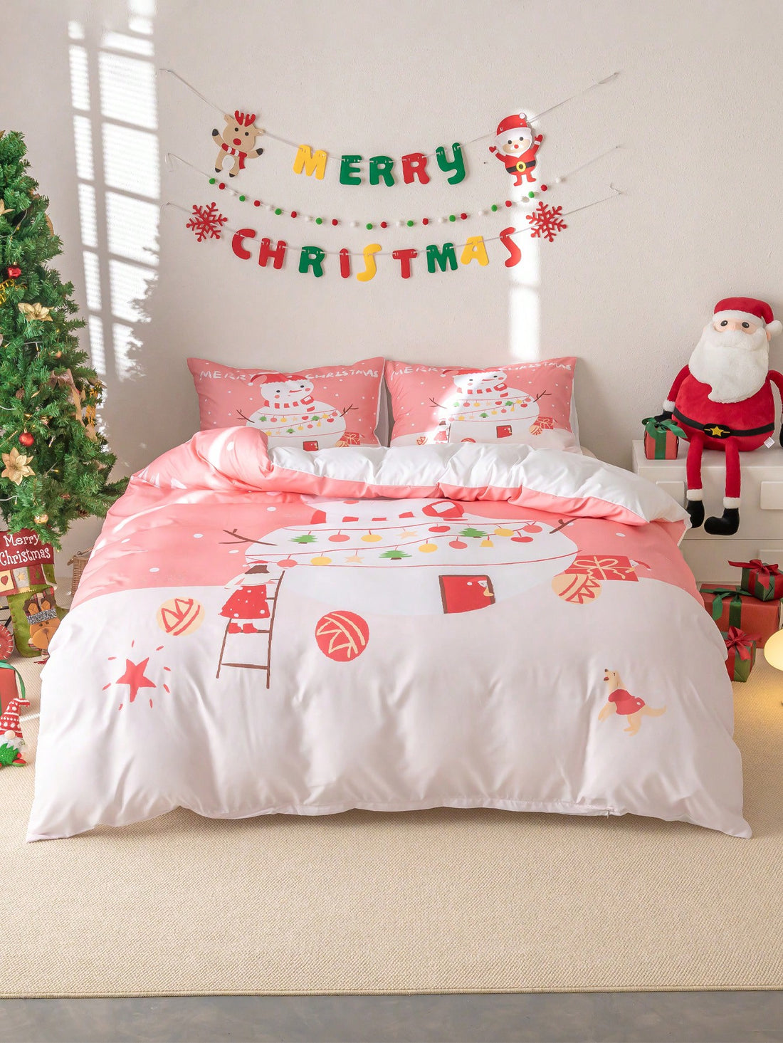 Transform your bedroom into a cozy winter wonderland with our Festive Christmas Polyester Printed Duvet Cover Set. Made with high-quality polyester, this 3 piece bundle includes a duvet cover and two matching pillow shams. The festive print adds a touch of holiday cheer, making it the perfect addition to your holiday decor.