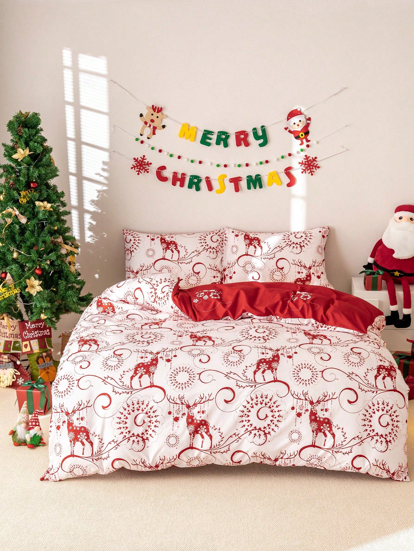 Transform your bedroom into a festive wonderland with our 3 piece Christmas Polyester Printed Duvet Cover Set. Made with high-quality polyester, this set will add comfort and style to your bed. The holiday-inspired print will bring cheer and joy to your space. Make your holidays even more special with this must-have set.