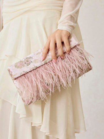 Turn every special occasion into a memorable one with this floral beaded clutch bag for women. Designed with intricate floral beadwork, elegant feather accents, and a sophisticated envelope silhouette, this evening purse brings timeless glamour to weddings, cocktail parties, galas, and formal celebrations.