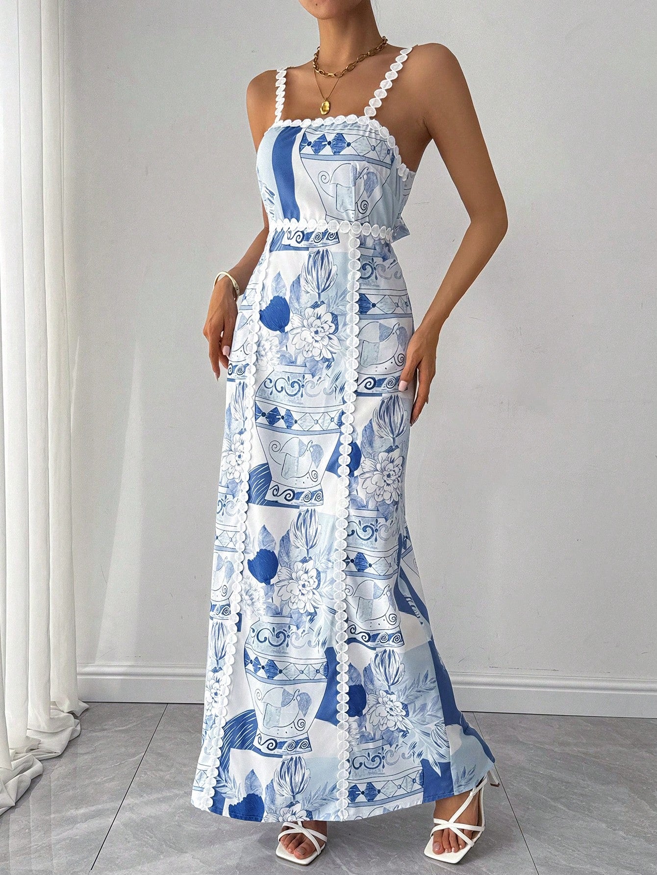 Introducing Floral Elegance: a stunning sleeveless bodycon dress with a sexy back tie for the perfect party look. This dress features a beautiful floral design and a form-fitting silhouette, ensuring you will make a statement at any event. Elevate your style with Floral Elegance.