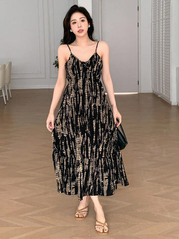 Get ready to bloom this summer with our Floral Ruffle Hem Spaghetti Strap Dress! This chic essential will have you looking stylish and feeling comfortable all season long. With its playful ruffle hem and flattering spaghetti straps, this dress is the perfect addition to your summer wardrobe. (Flower power never looked so good!)