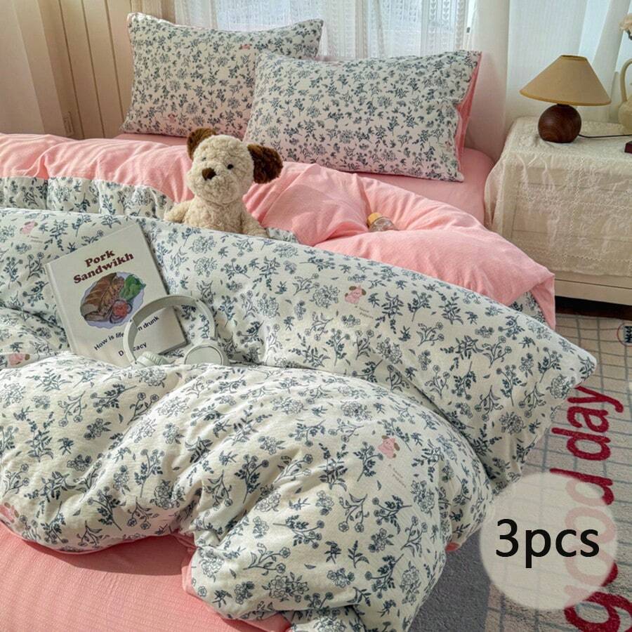 Bring timeless French countryside charm to your bedroom with this elegant vintage floral duvet cover set. Featuring a delicate blue botanical print, this piece captures the essence of farmhouse style while maintaining a sophisticated, understated aesthetic. Crafted from soft microfiber polyester, the duvet cover offers exceptional durability and comfort for everyday use. The all-over print design creates visual interest across the entire surface, making it a striking focal point in any bedroom décor. 