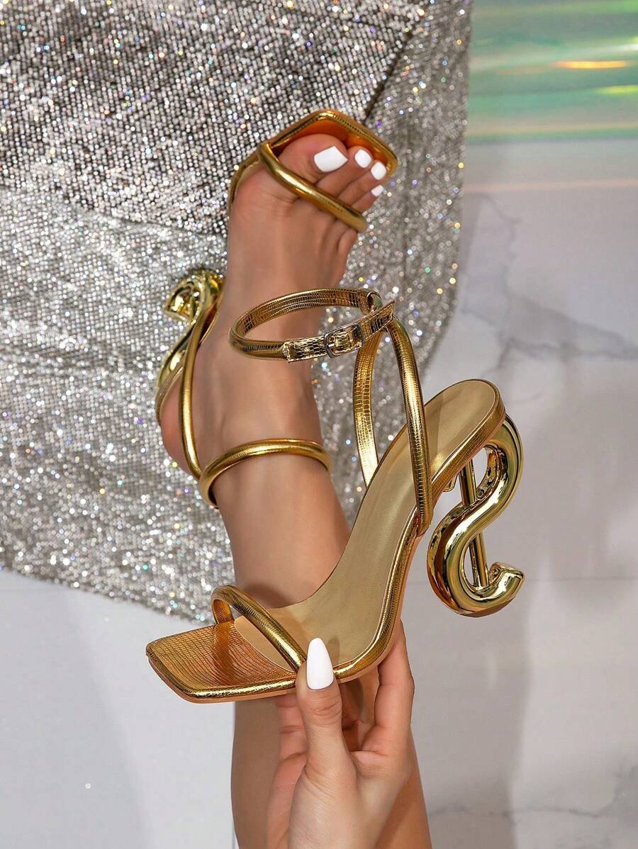 Step into sophistication with these glamorous transparent high heel sandals, designed to elevate your evening look. The striking square toe silhouette offers a modern edge, while delicate rhinestone embellishments catch the light with every step. Crafted from premium transparent material, these heels create an elongating effect that flatters any outfit.
