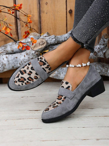 Effortlessly elevate your casual style with these stylish slouchy oxfords. The leopard print adds a touch of boldness to any outfit, while the chunky heel provides comfort and support. Perfect for achieving a chic and trendy look without sacrificing comfort.