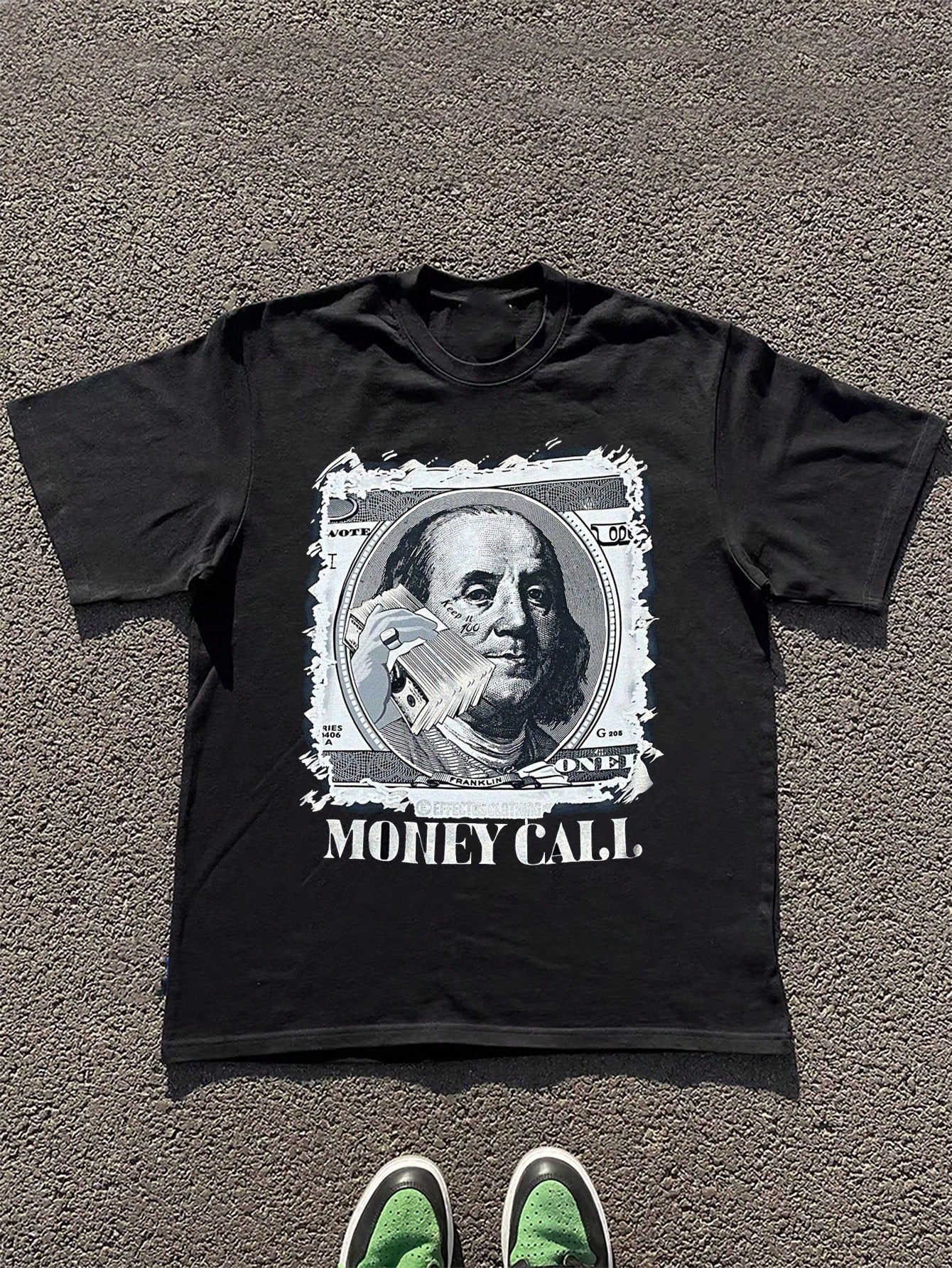Score big with this Men's Fashion Dollar Sign Novelty Graphic T-Shirt. Show off your unique style with this playful and quirky shirt that features a bold dollar sign graphic. Made with high-quality materials, this shirt is comfortable and stylish. Perfect for standing out in a crowd and making a statement.