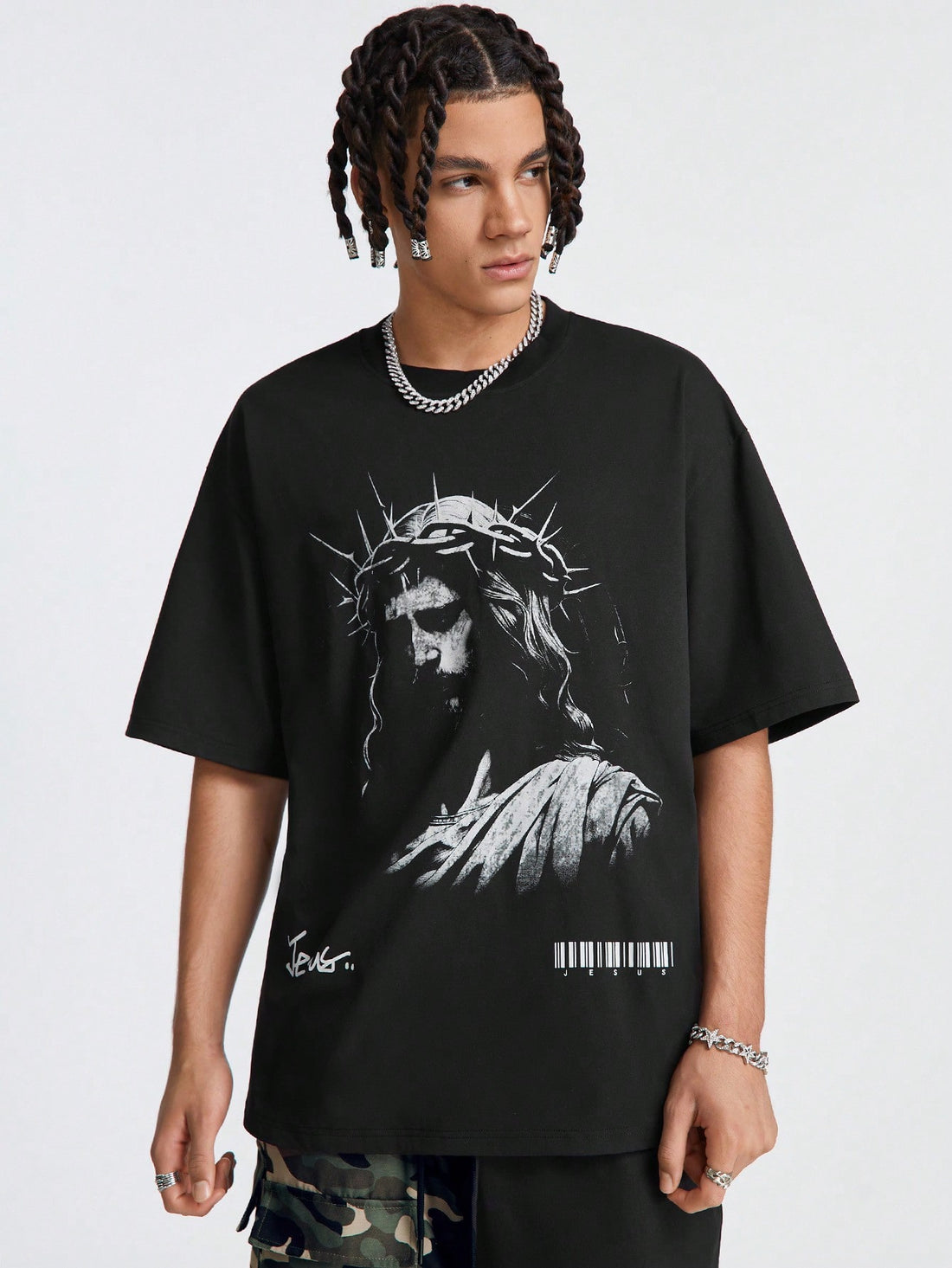 Elevate your summer wardrobe with our Men's Loose Fit Knitted T-Shirt. Its unique human figure print adds a touch of creativity to your style, while the loose fit keeps you comfortable and cool on hot days. Say hello to the summer vibes with this must-have piece.