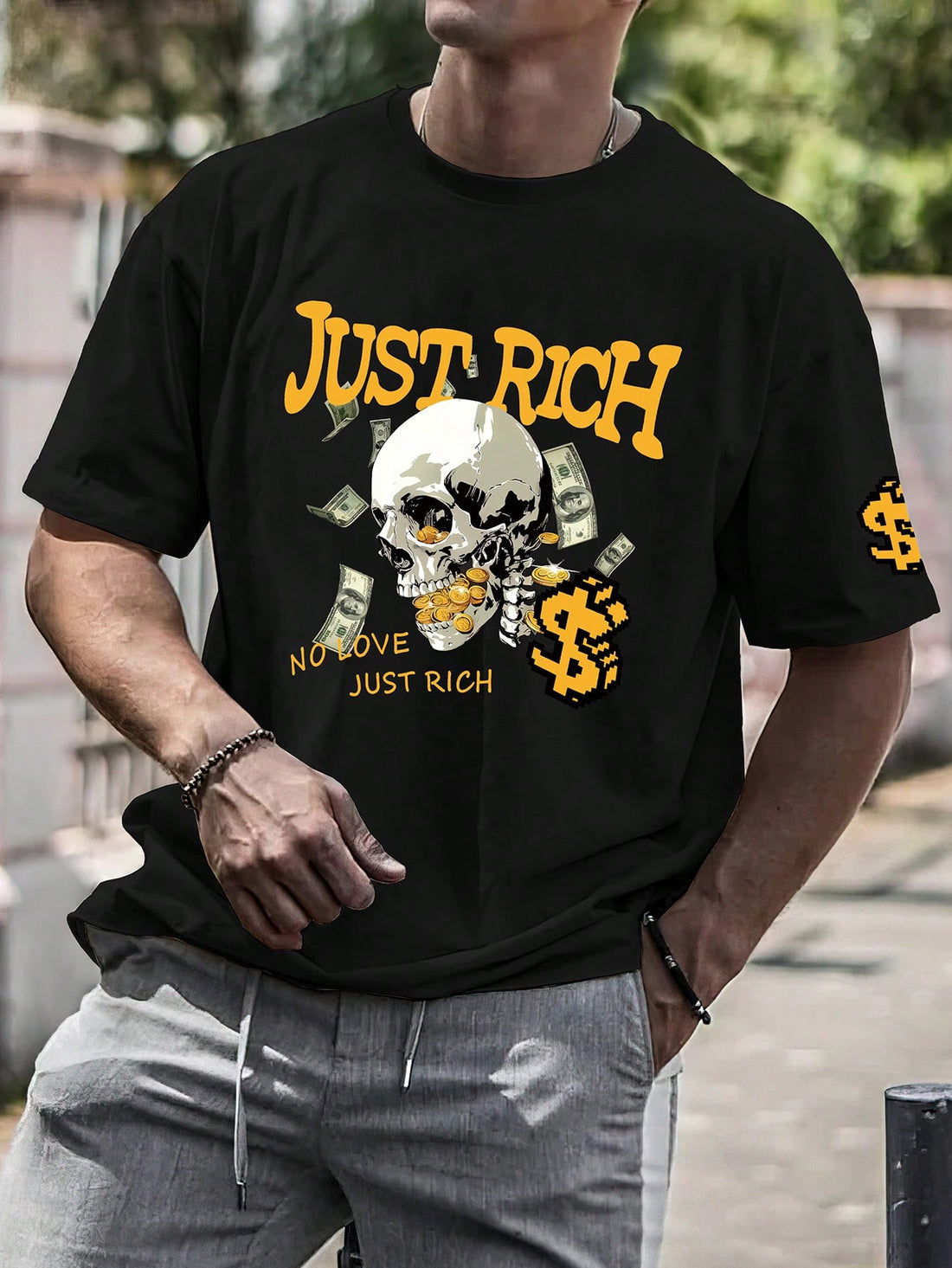 Stay cool and stylish this summer with our Men's Street Style Letter Skull Print Tee. Made with short sleeves and a bold skull print, this tee is perfect for any street style enthusiast. Show off your edgy side while staying comfortable in this must-have tee.