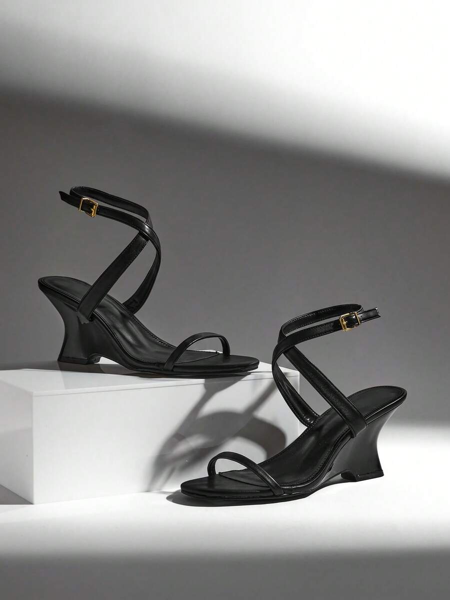 Step into warm-weather style with these Minimalist Ankle Strap Wedge Sandals for Women, designed to bring effortless elegance and all-day comfort to your everyday wardrobe. The clean, modern silhouette pairs beautifully with dresses, jeans, shorts, skirts, and linen outfits, making these wedges a versatile choice for everything from weekend brunches to beach vacations and casual evenings out.