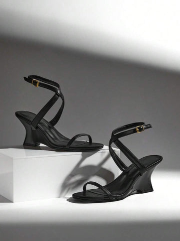 Step into warm-weather style with these Minimalist Ankle Strap Wedge Sandals for Women, designed to bring effortless elegance and all-day comfort to your everyday wardrobe. The clean, modern silhouette pairs beautifully with dresses, jeans, shorts, skirts, and linen outfits, making these wedges a versatile choice for everything from weekend brunches to beach vacations and casual evenings out.