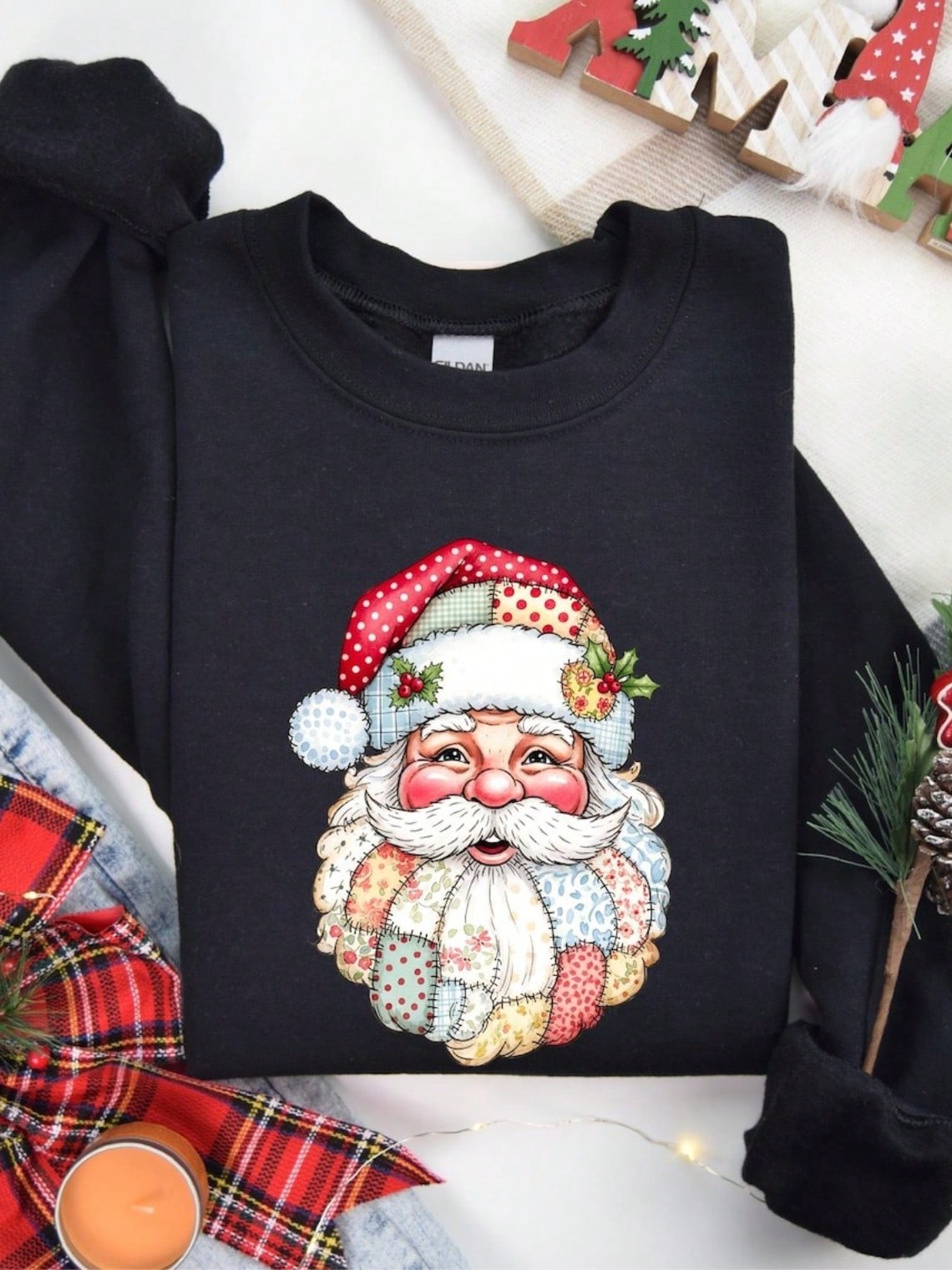 Embrace holiday cheer with the Oversized Retro Patchwork Santa Sweatshirt, designed for festive comfort and standout style. This women's sweatshirt features a unique patchwork design showcasing a classic Santa motif, combining vintage charm with modern oversized fit for relaxed wear. Crafted for warmth and easy layering, it’s perfect for holiday gatherings or cozy seasonal outings, ensuring you celebrate Christmas with both comfort and flair.