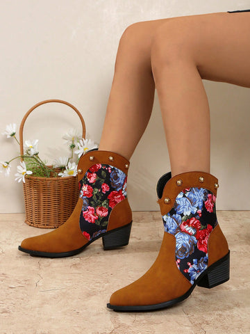 Introducing the Patchwork Cowgirl Chic: Women's European & American Printed Ankle Boots - the perfect blend of European sophistication and American ruggedness. With a patchwork design and ankle height, these boots offer both style and practicality. Add a touch of cowgirl chic to your wardrobe.