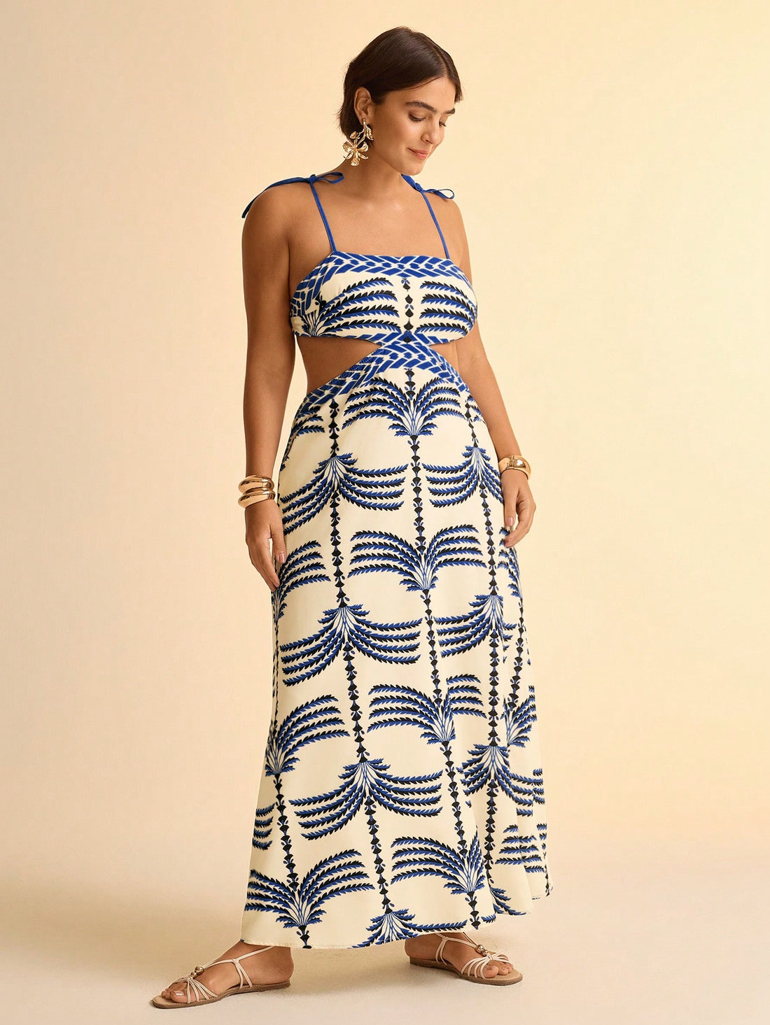 Escape to island dreams in this effortless boho beauty! Our plus-size coconut tree print dress brings tropical vibes straight to your wardrobe with its breezy sleeveless silhouette and relaxed fit. The striking black backdrop makes those palm motifs pop, perfect for summer getaways, beach days, or whenever you're channeling that carefree holiday spirit. Comfortable, flattering, and undeniably fun—this dress is your new go-to for looking fabulous while staying cool and collected.