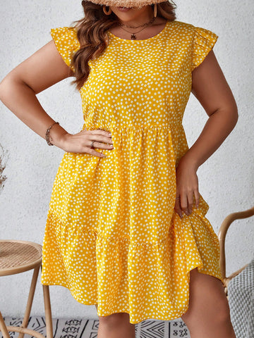 Dazzle this summer with our Plus Size Ditsy Floral Dress! Featuring a playful ruffle hem and a quirky ditsy floral print, this smock dress is the perfect addition to your summer wardrobe. Stay stylish and comfortable with this perfect summer style!