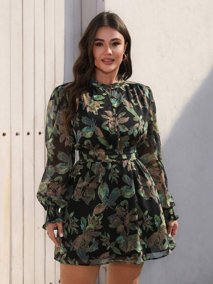 Twirl into autumn with effortless boho charm! This plus-size floral chiffon mini dress features romantic puff sleeves and a breezy silhouette that's perfect for vacation getaways or casual fall adventures. The vibrant floral print brings instant personality to your wardrobe, while the lightweight chiffon fabric keeps you comfortable all day long. Whether you're exploring a new destination or enjoying a cozy weekend out, this dress delivers that carefree, wanderlust-ready vibe you've been craving. Dress it u