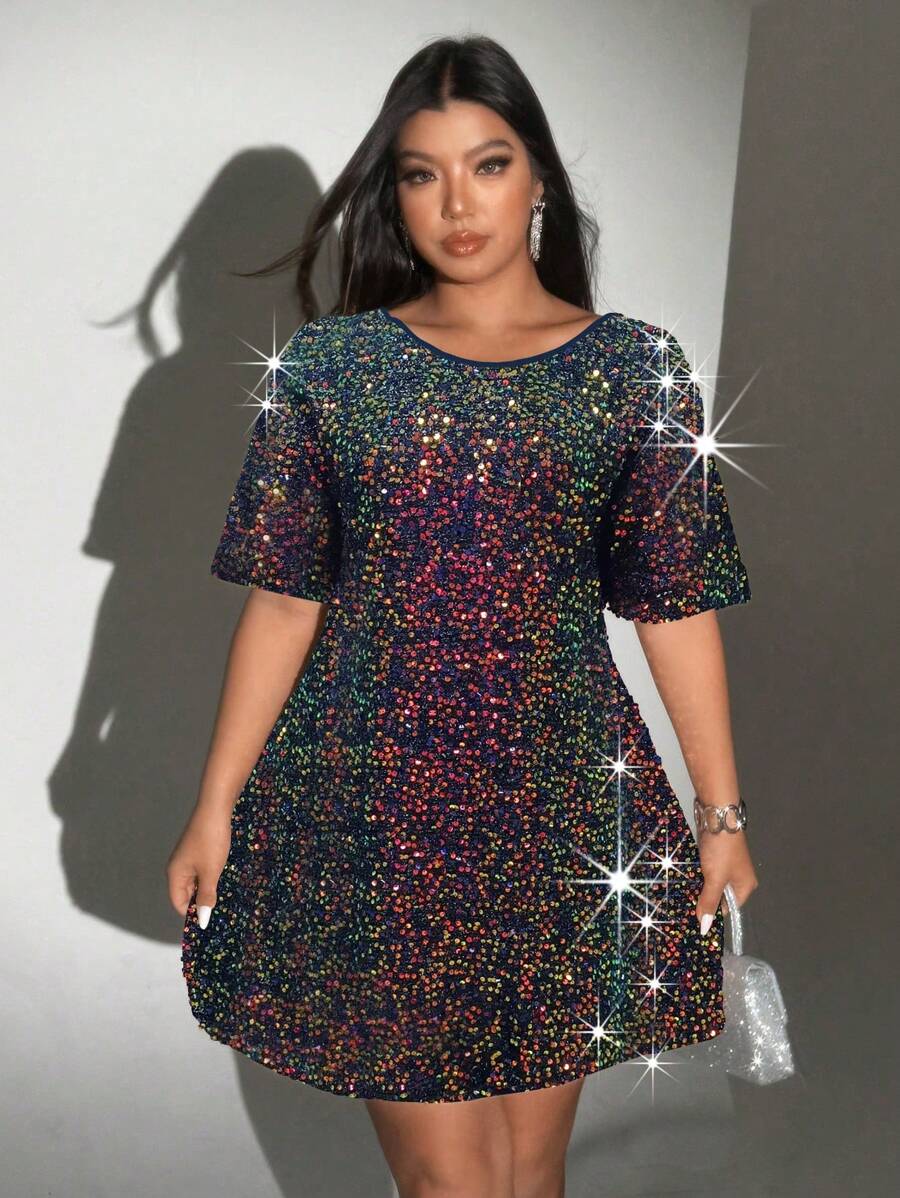 Shine bright at every summer party with this plus size sequin dress! Featuring a playful backless design and breezy short sleeves, it’s perfect for dancing the night away in style and comfort. Get ready to turn heads and sparkle under the sun or stars!